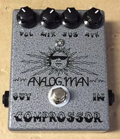 CompROSSor Guitar Pedal By Analog Man