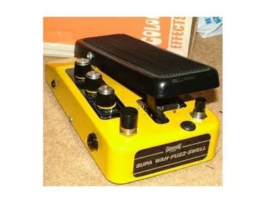 Supa Wah-Fuzz-Swell Guitar Pedal By Colorsound
