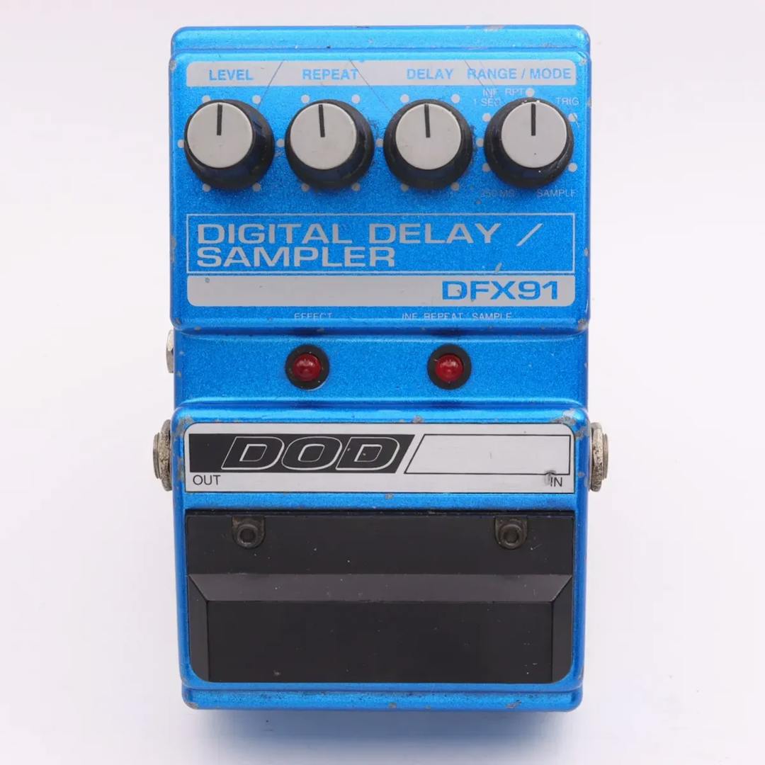 Digital Delay/Sampler Guitar Pedal By DOD