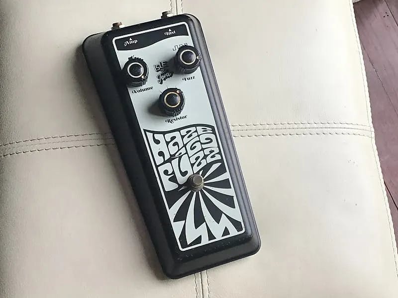 Haze 69 Guitar Pedal By Isle of Tone