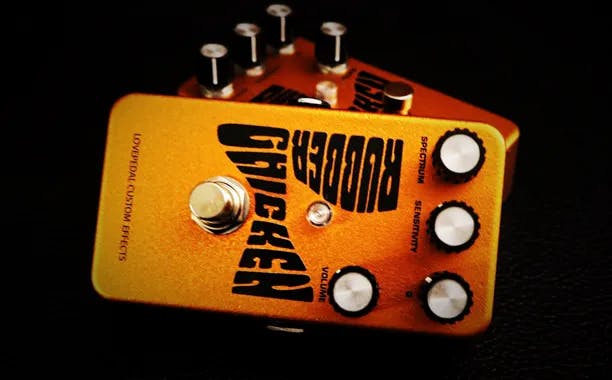 Rubber Chicken Guitar Pedal By Lovepedal