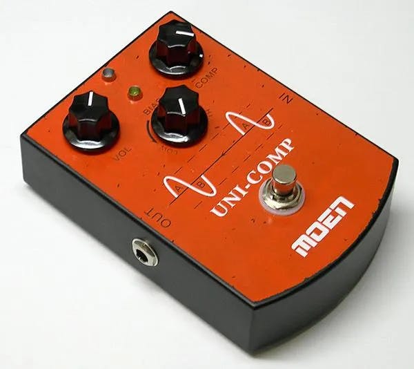 Uni-Comp Guitar Pedal By Moen