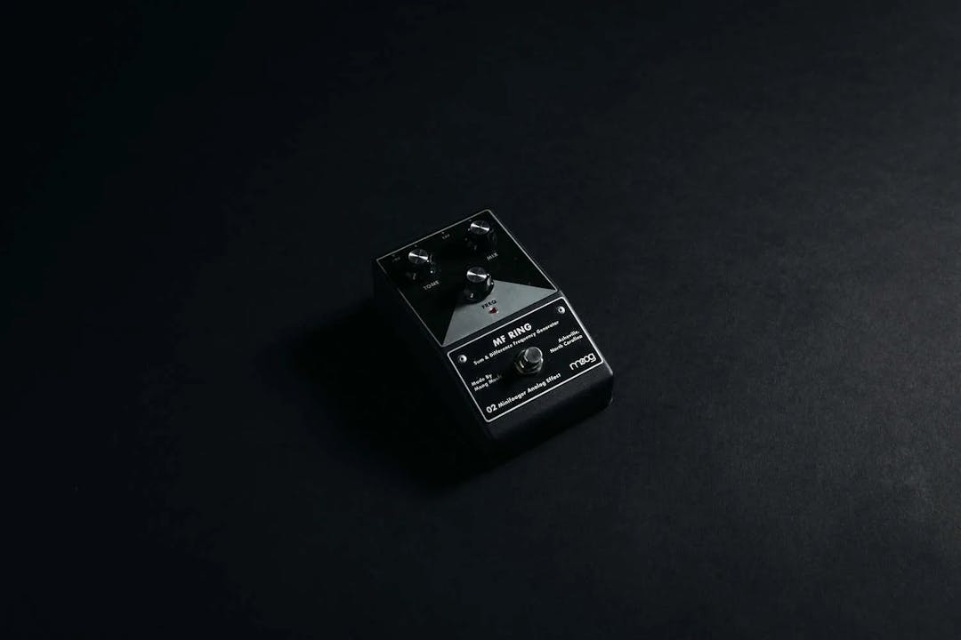 Minifooger Ring Guitar Pedal By Moog