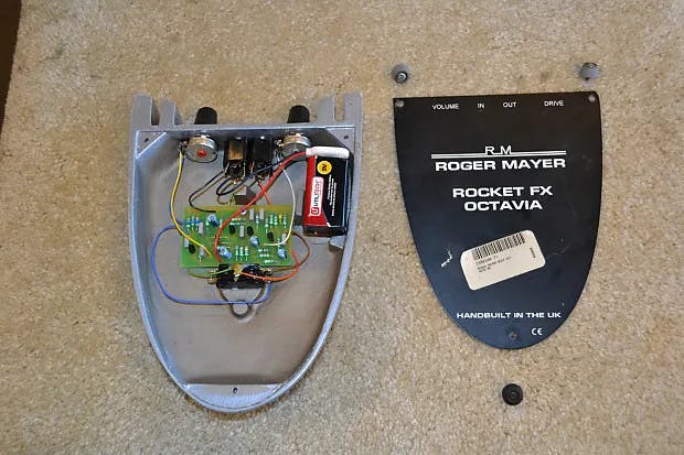 Rocket FX Series - Octavia Guitar Pedal By Roger Mayer