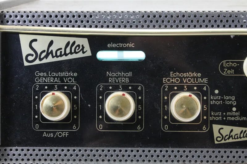 Echo-Sound Guitar Pedal By Schaller