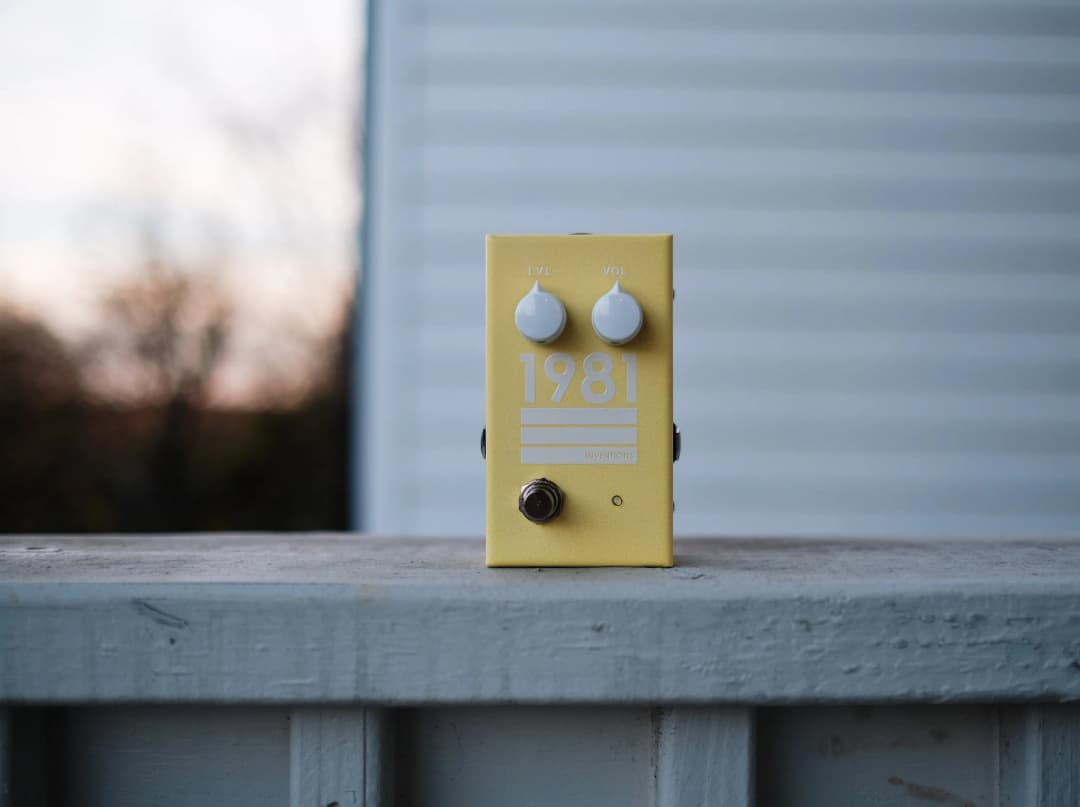 LVL YELLOW Guitar Pedal By 1981 Inventions
