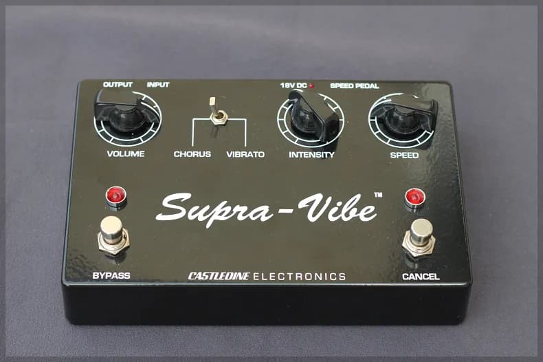 Supra Vibe Guitar Pedal By Castledine
