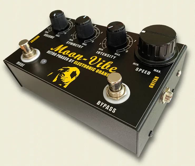 Moon Vibe Guitar Pedal By Electronic Orange