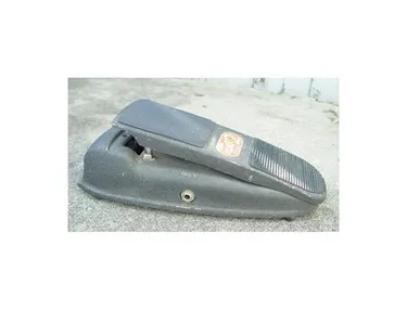 BG-2 Boomerang Guitar Pedal By Maestro