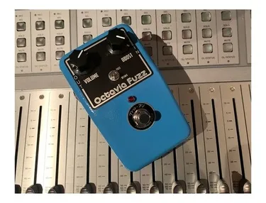 Octavia Fuzz Guitar Pedal By Tru-Fi